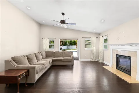 $645,000 | 910 Gamewell Avenue, Maitland, FL 32751