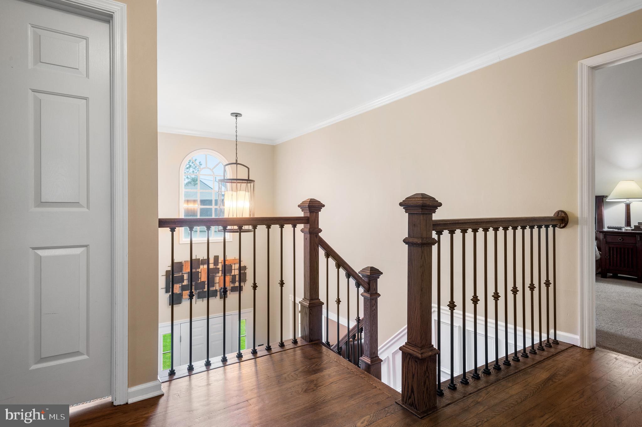 57 Avalon Road Pennington, NJ 08534 - Photo 20 of 35 Upstairs hallway