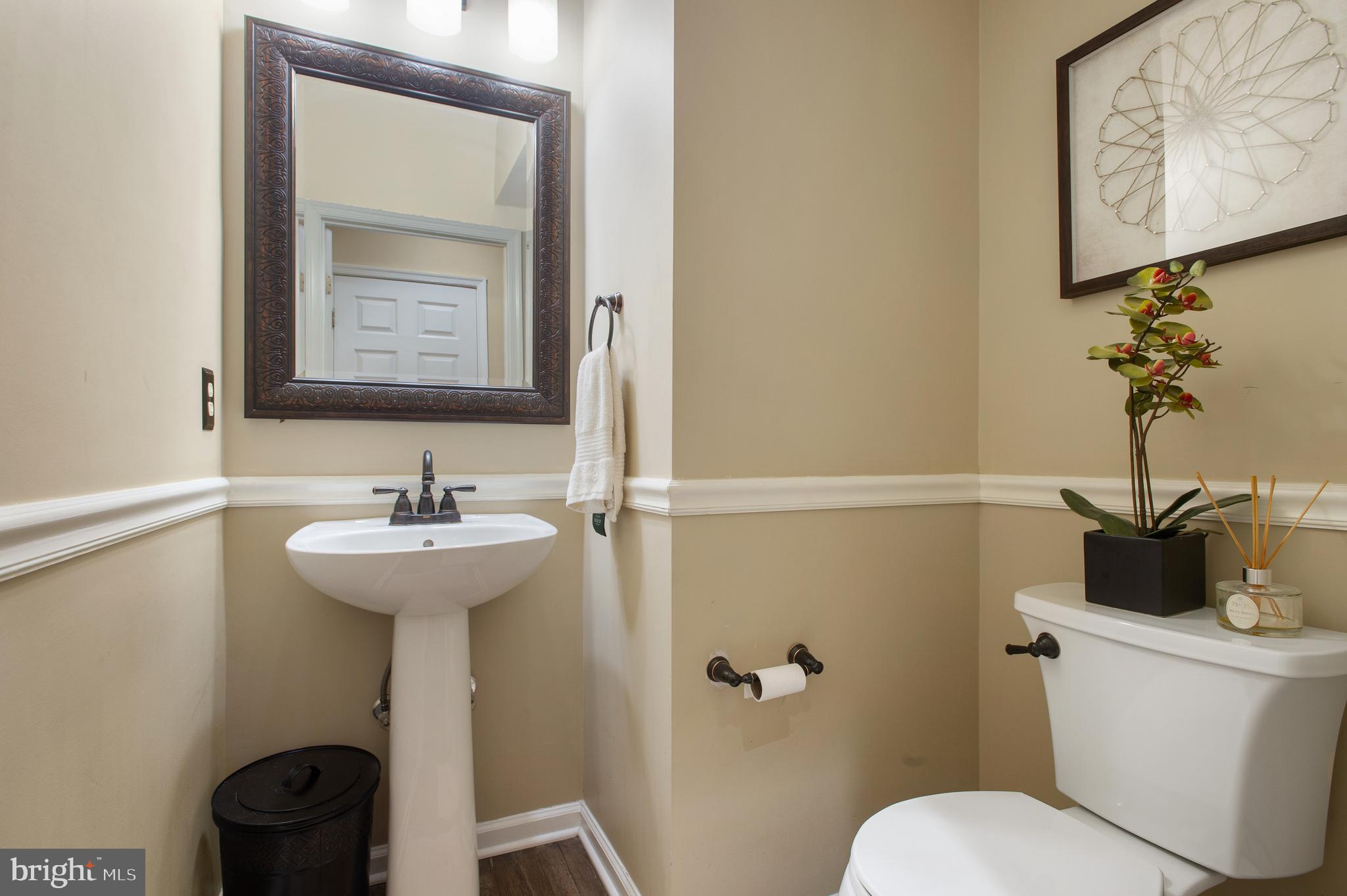 Powder room