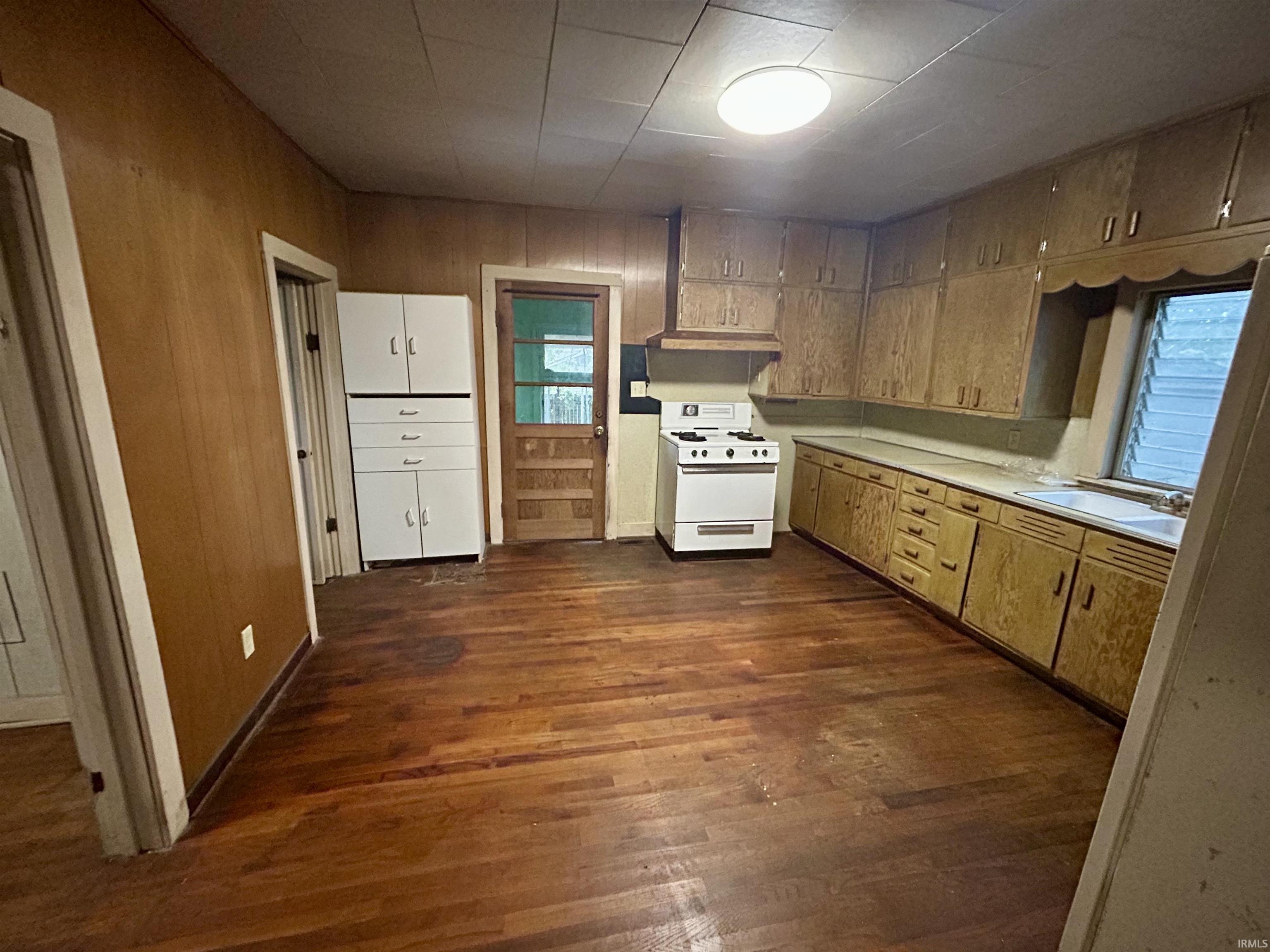 3120 East 700 North Howe, IN 46746 - Photo 12 of 16