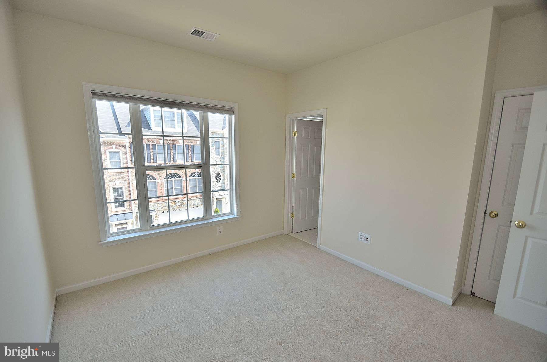 11459 Log Ridge Drive Fairfax, VA 22030 - Photo 11 of 18 Additional Master Bedroom!