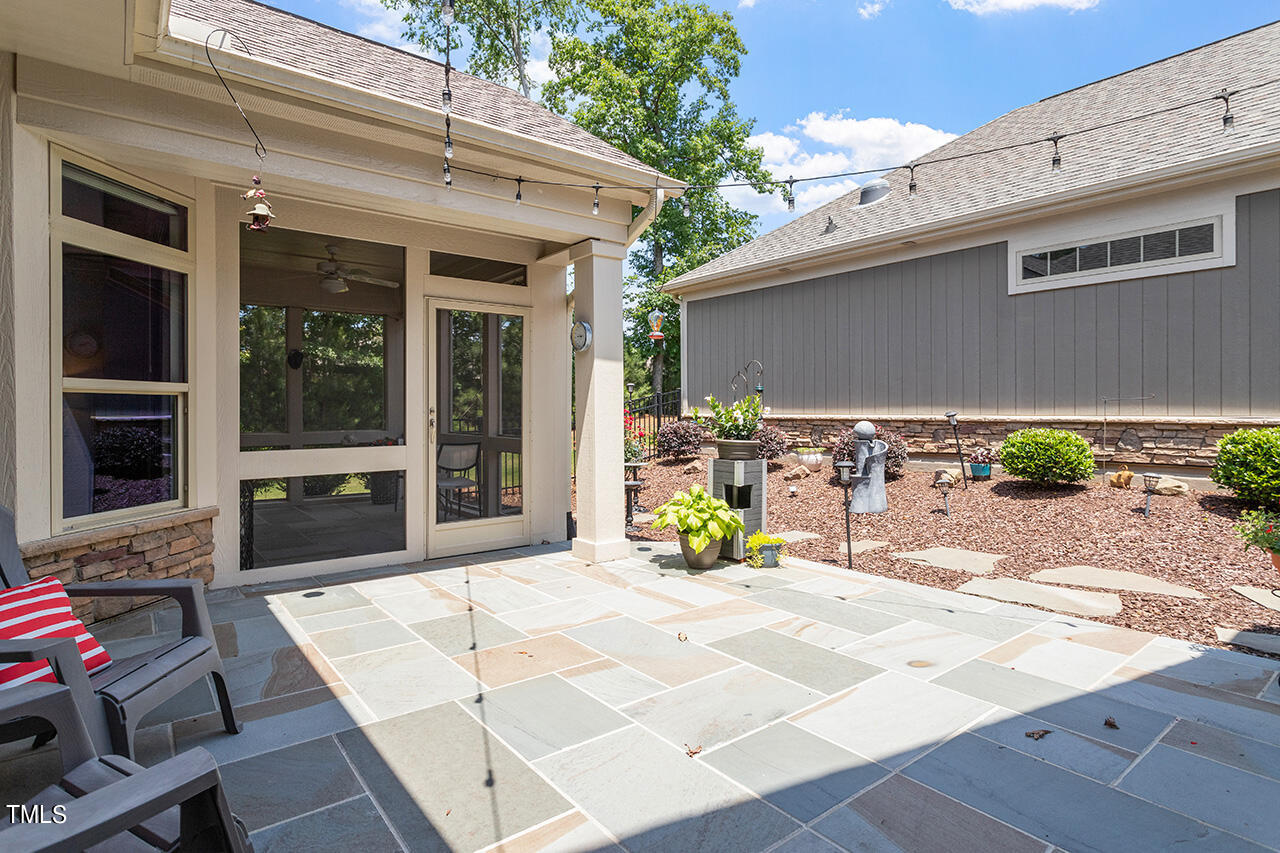 1414 Abbotsford Way Cary, NC 27519 - Photo 5 of 27 1414 Abbotsford Way_08