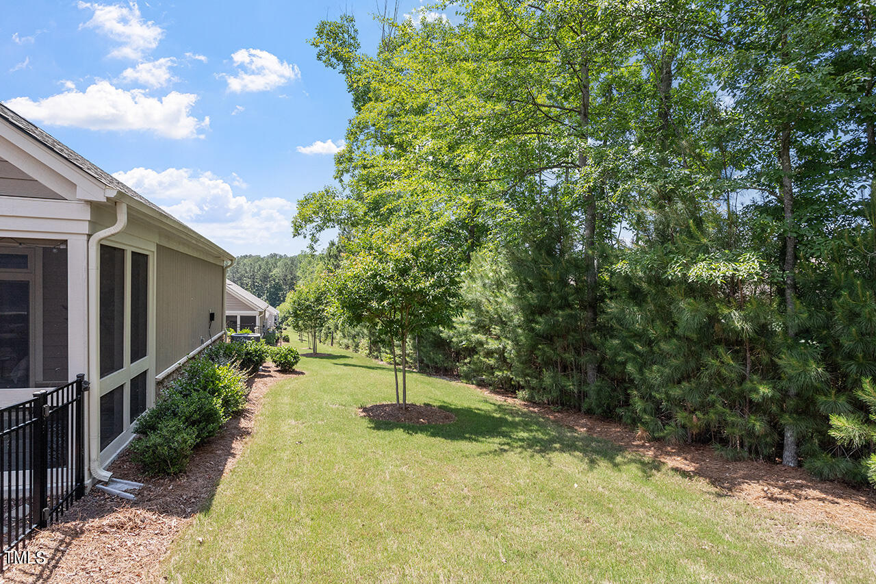 1414 Abbotsford Way Cary, NC 27519 - Photo 6 of 27 1414 Abbotsford Way_10