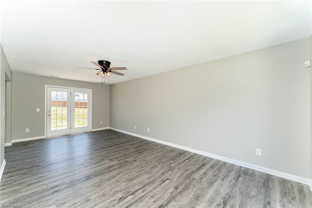 5512 Jason Road Greensboro, NC 27405 - Photo 7 of 19 Gallery Image 7