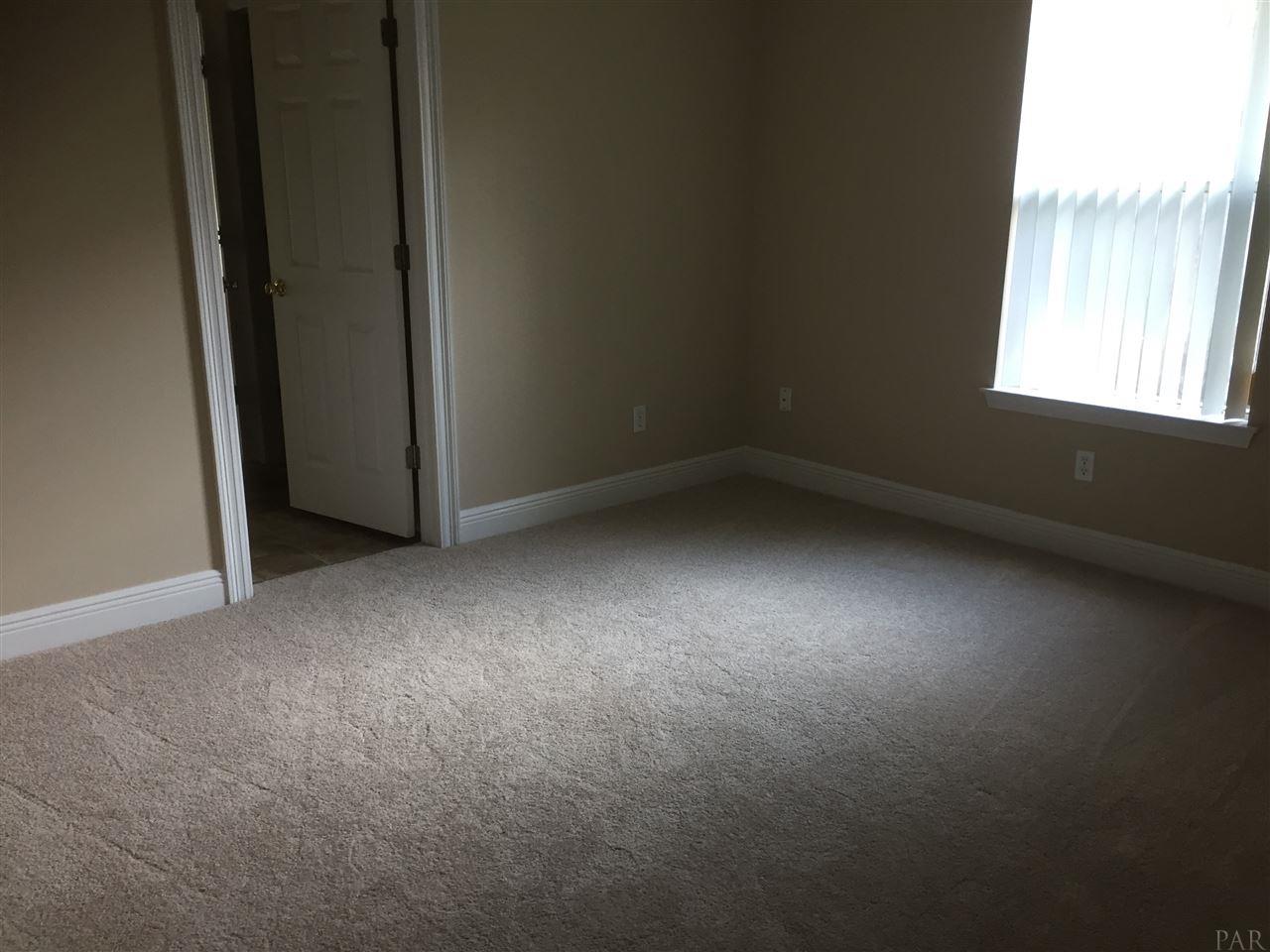 3049 Red Fern Road Cantonment, FL 32533 - Photo 9 of 13 Gallery Image 9