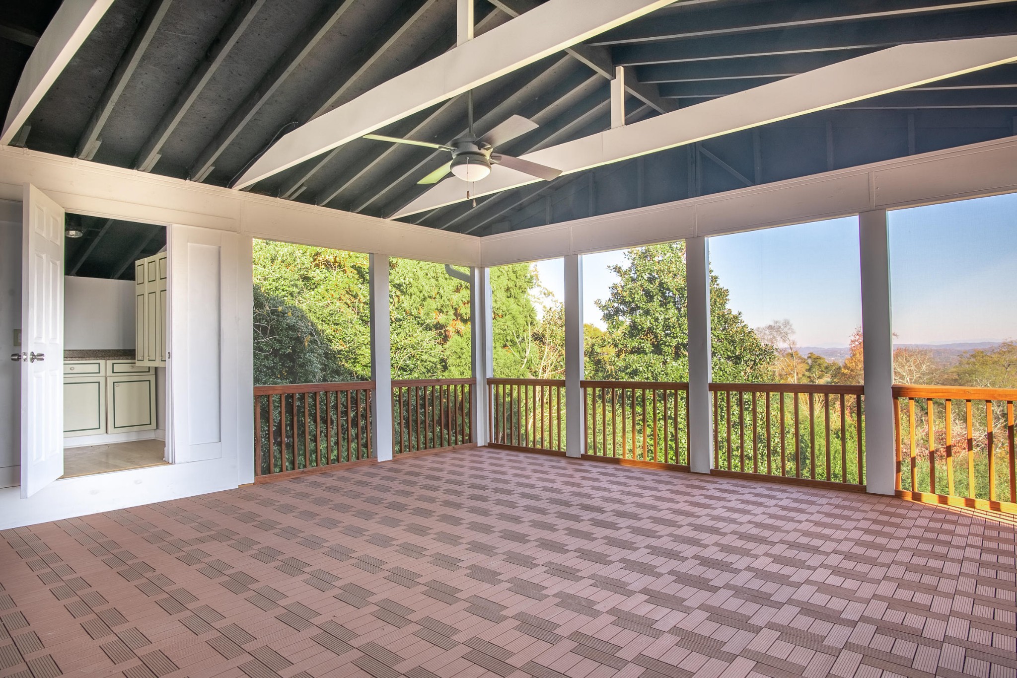 630 South Crest Road Chattanooga, TN 37404 - Photo 25 of 52 Gallery Image 25