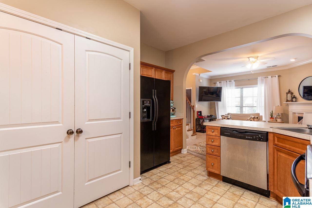 2292 Ridgemont Drive Birmingham, AL 35244 - Photo 12 of 26