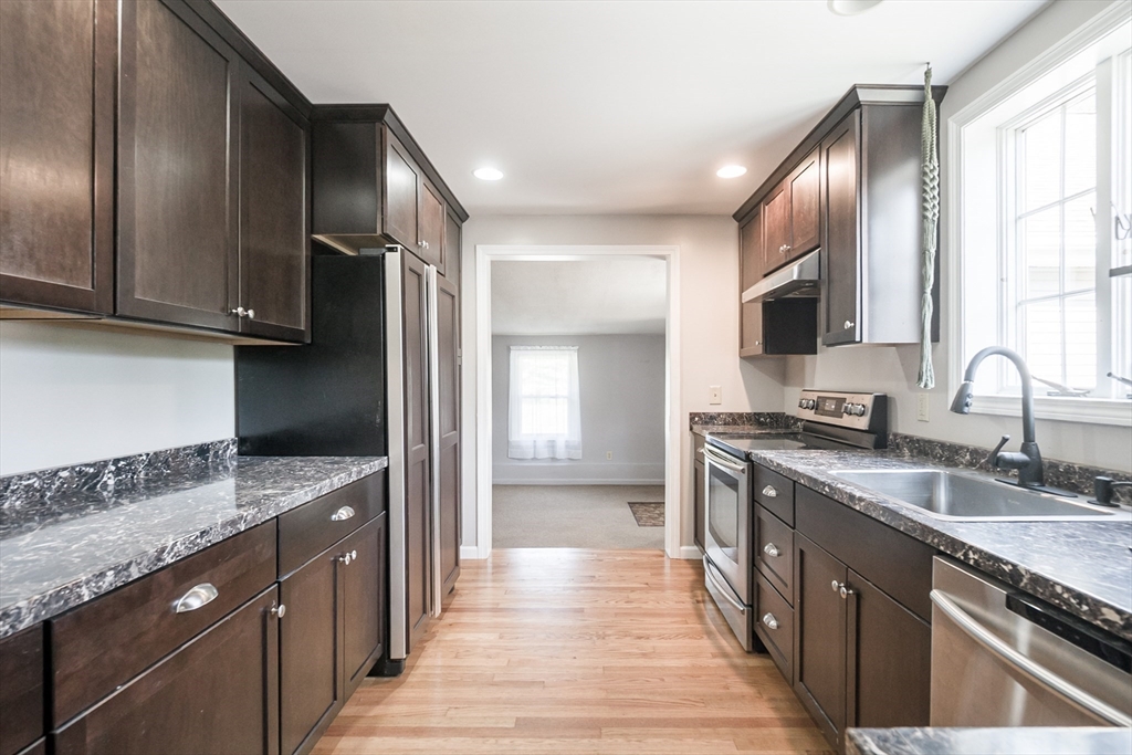 129 Upper Hampden Road Monson, MA 01057 - Photo 9 of 36 Gallery Image 9