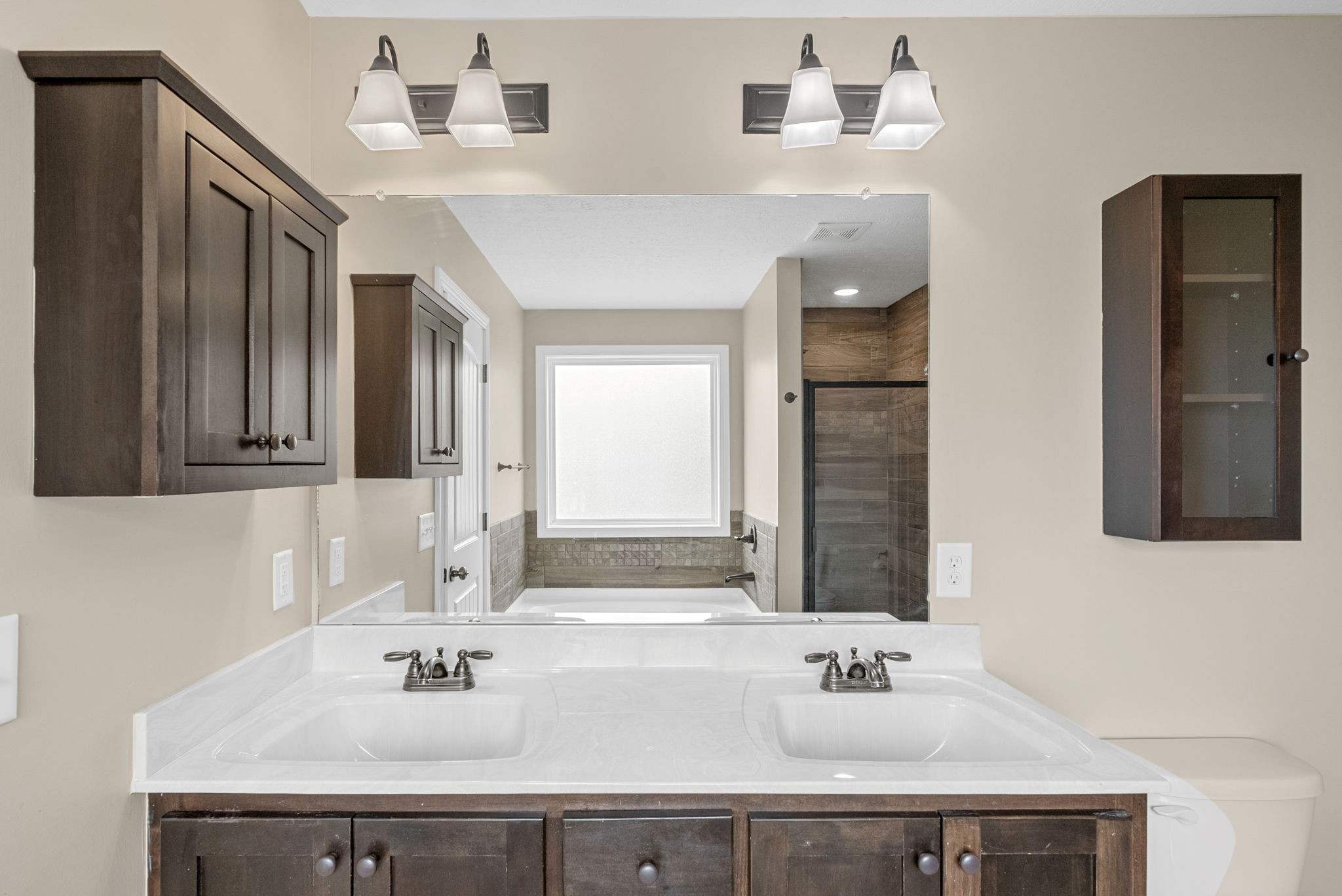 1227 Brigade Drive Clarksville, TN 37043 - Photo 18 of 39 a bathroom with a sink and a mirror