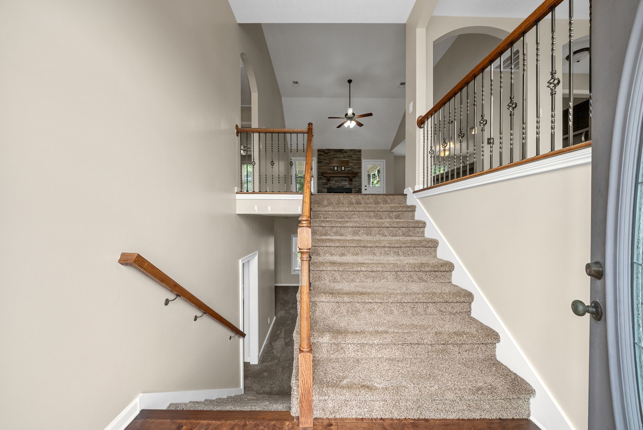 1227 Brigade Drive Clarksville, TN 37043 - Photo 3 of 39 a view of entryway and hall with wooden floor