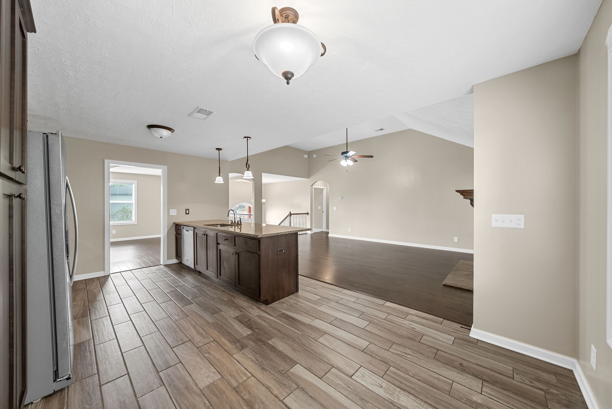 1227 Brigade Drive Clarksville, TN 37043 - Photo 9 of 39