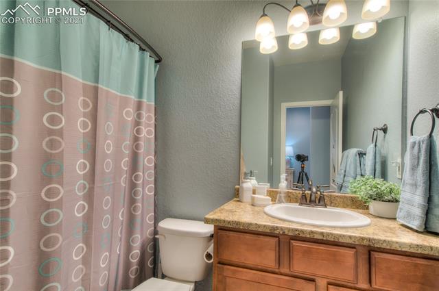 5800 Desert Inn Loop Elizabeth, CO 80107 - Photo 33 of 48 Gallery Image 33