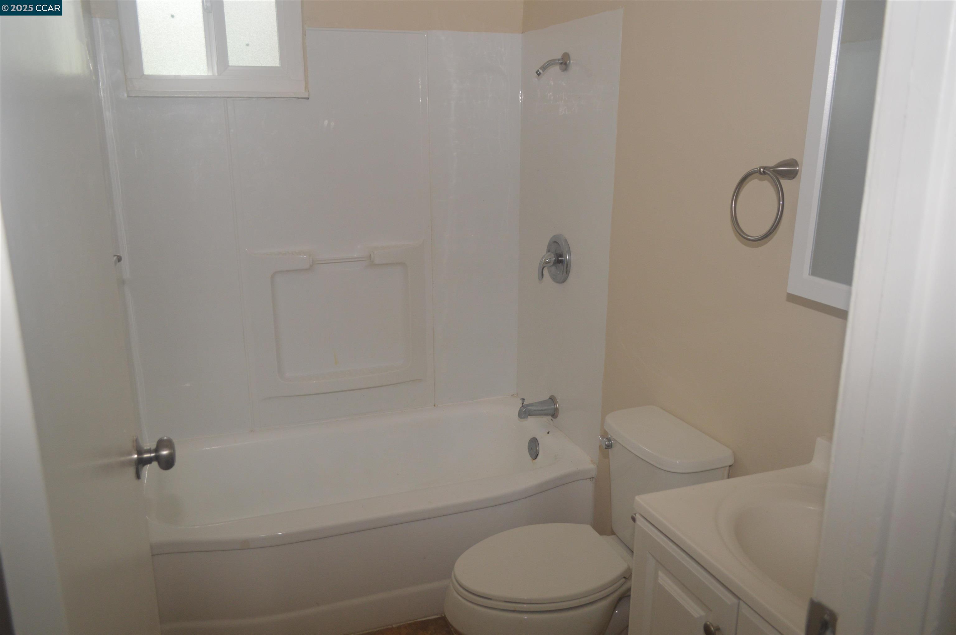 43 Bay Drive Bay Point, CA 94565 - Photo 9 of 20