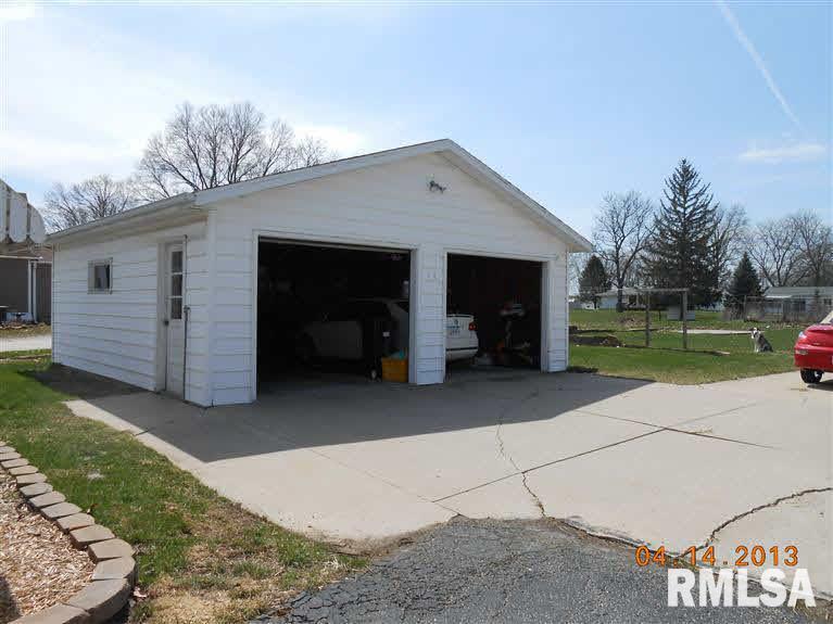 627 Genesee Morrison, IL 61270 - Photo 20 of 22 Gallery Image 20