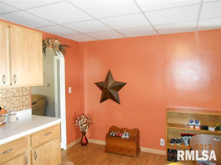 627 Genesee Morrison, IL 61270 - Photo 4 of 22 Gallery Image 4
