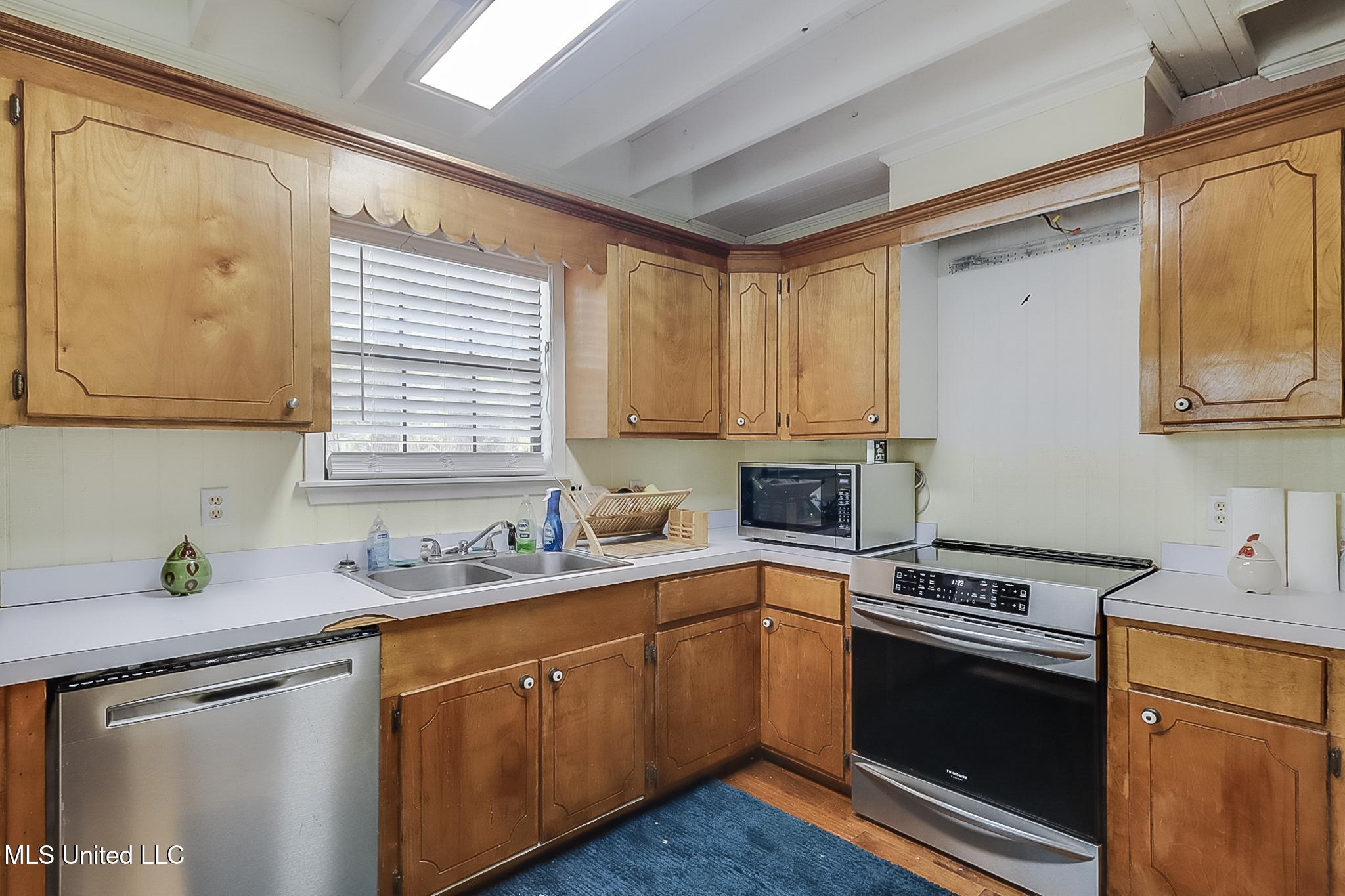 146 Maple Drive Perkinston, MS 39573 - Photo 12 of 34 Photo May 20 2025, 1 14 59 PM (2)