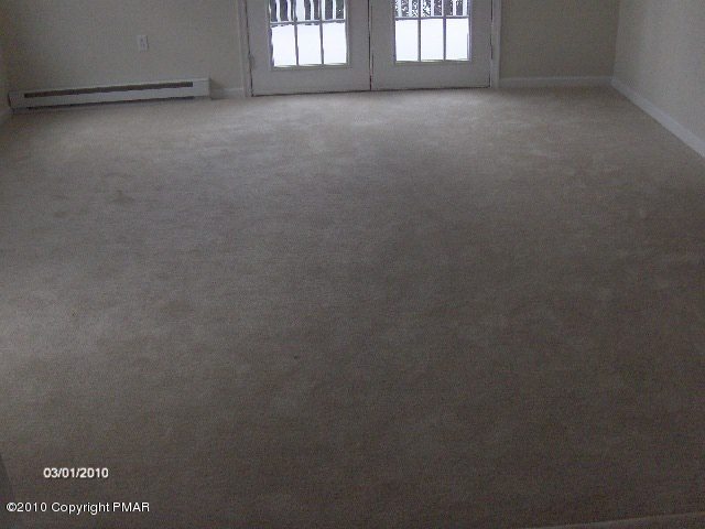 51 Five Springs Road Stroudsburg, PA 18360 - Photo 8 of 11 MBR Suite