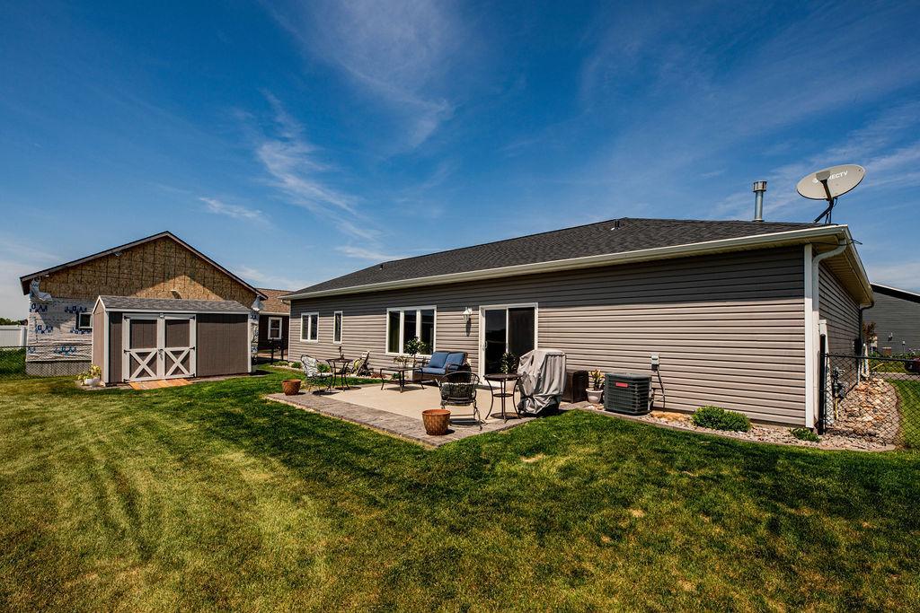 354 Spruce Street Mapleton, ND 58059 - Photo 11 of 16
