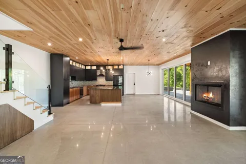 $1,795,000 | 265 Park Glen Lane, Mineral Bluff, GA 30559