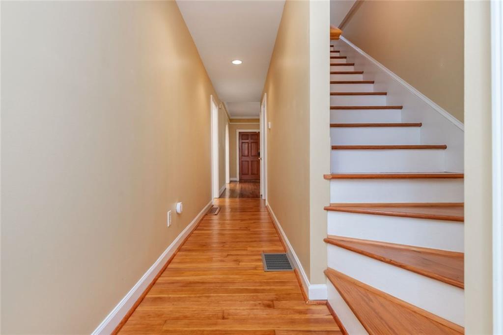 805 Holmes Street Northwest Atlanta, GA 30318 - Photo 45 of 58