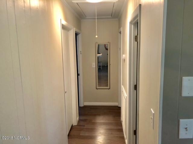 416 Austin Road Beaufort, NC 28516 - Photo 8 of 14 Hall