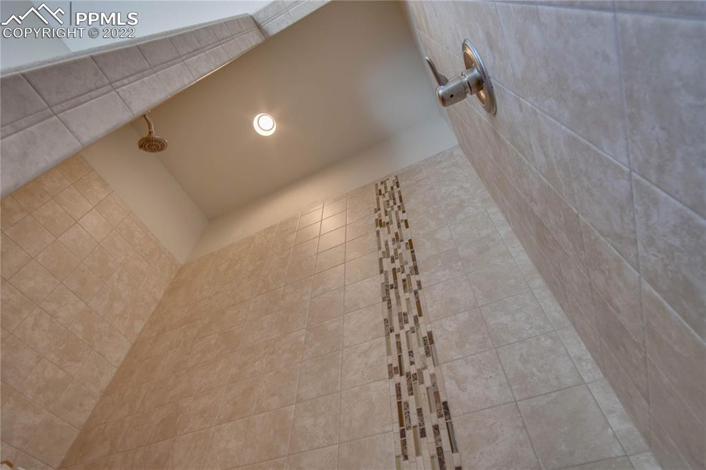 124 Rocchio Drive Florence, CO 81226 - Photo 29 of 34 a view of entryway