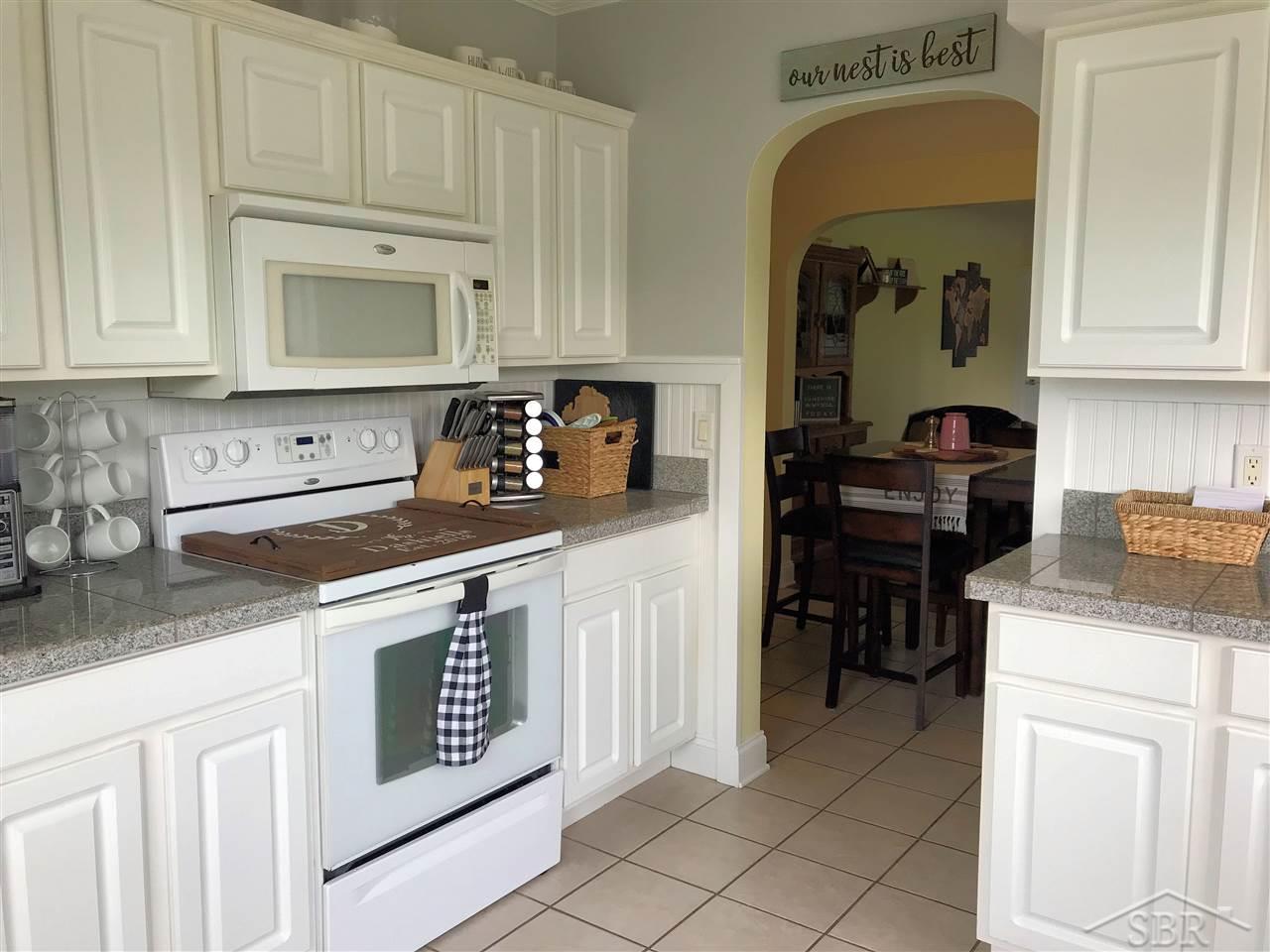 1416 North Center Road Saginaw, MI 48638 - Photo 21 of 55 31383611-20.JPG