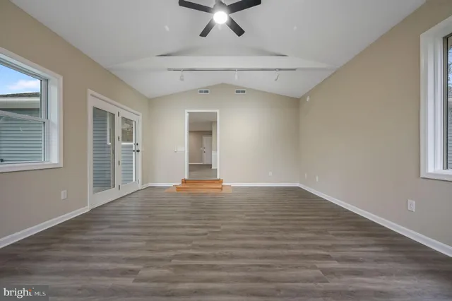 $325,000 | 115 West High Street, Felton, DE 19943