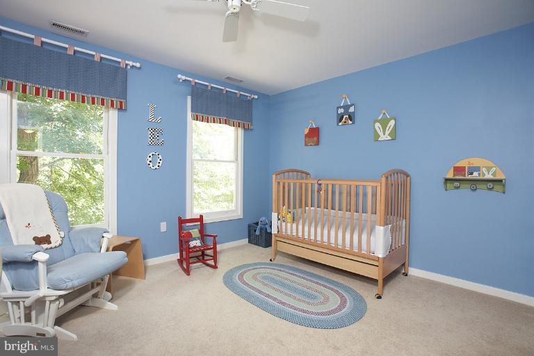 348 Tschiffely Square Road Gaithersburg, MD 20878 - Photo 27 of 30 Bedroom 3