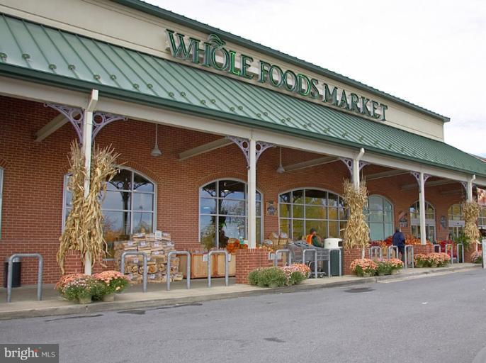 348 Tschiffely Square Road Gaithersburg, MD 20878 - Photo 8 of 30 Kentlands Shopping