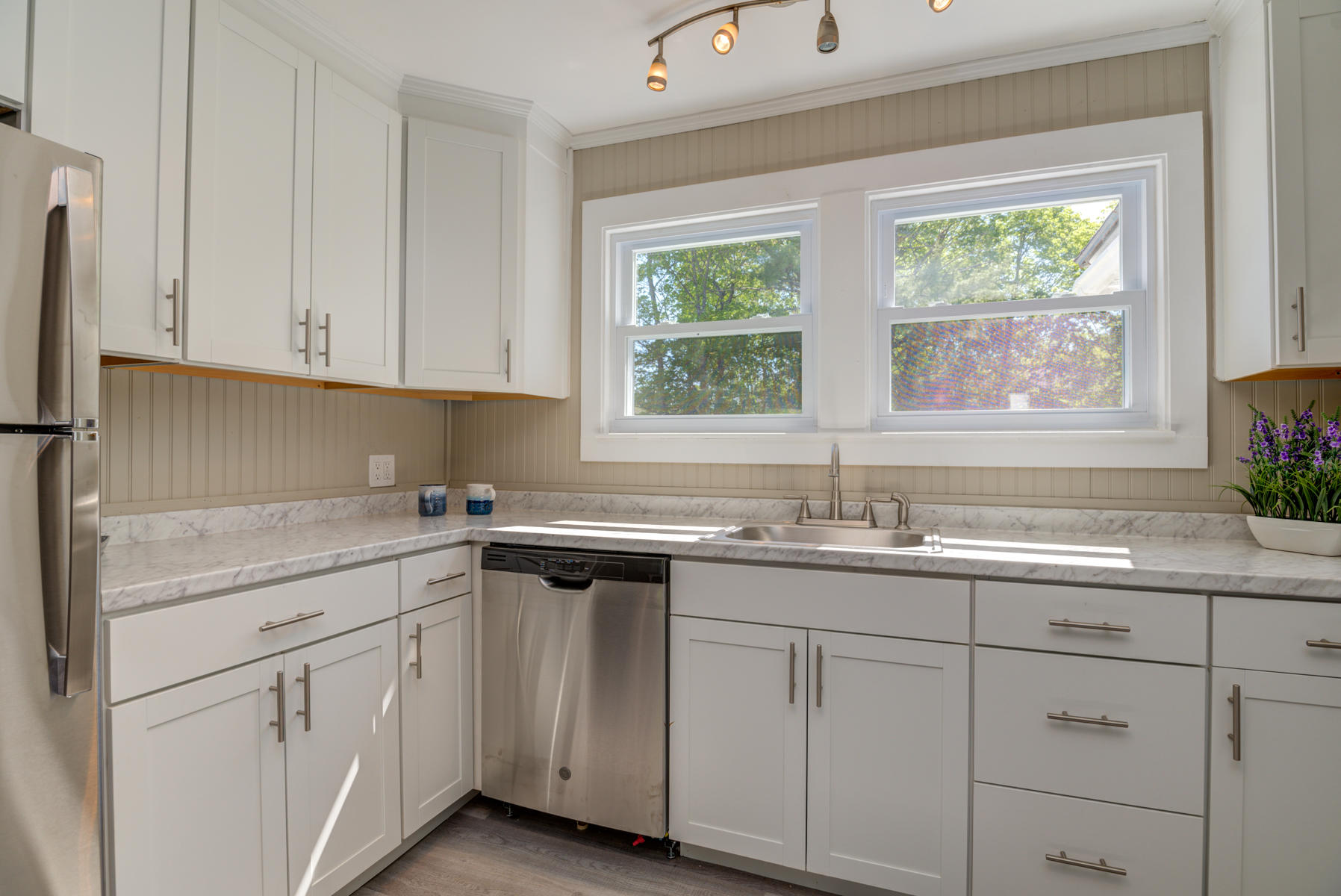 20 Brook Street Westbrook, ME 04092 - Photo 17 of 44 Pic#-19