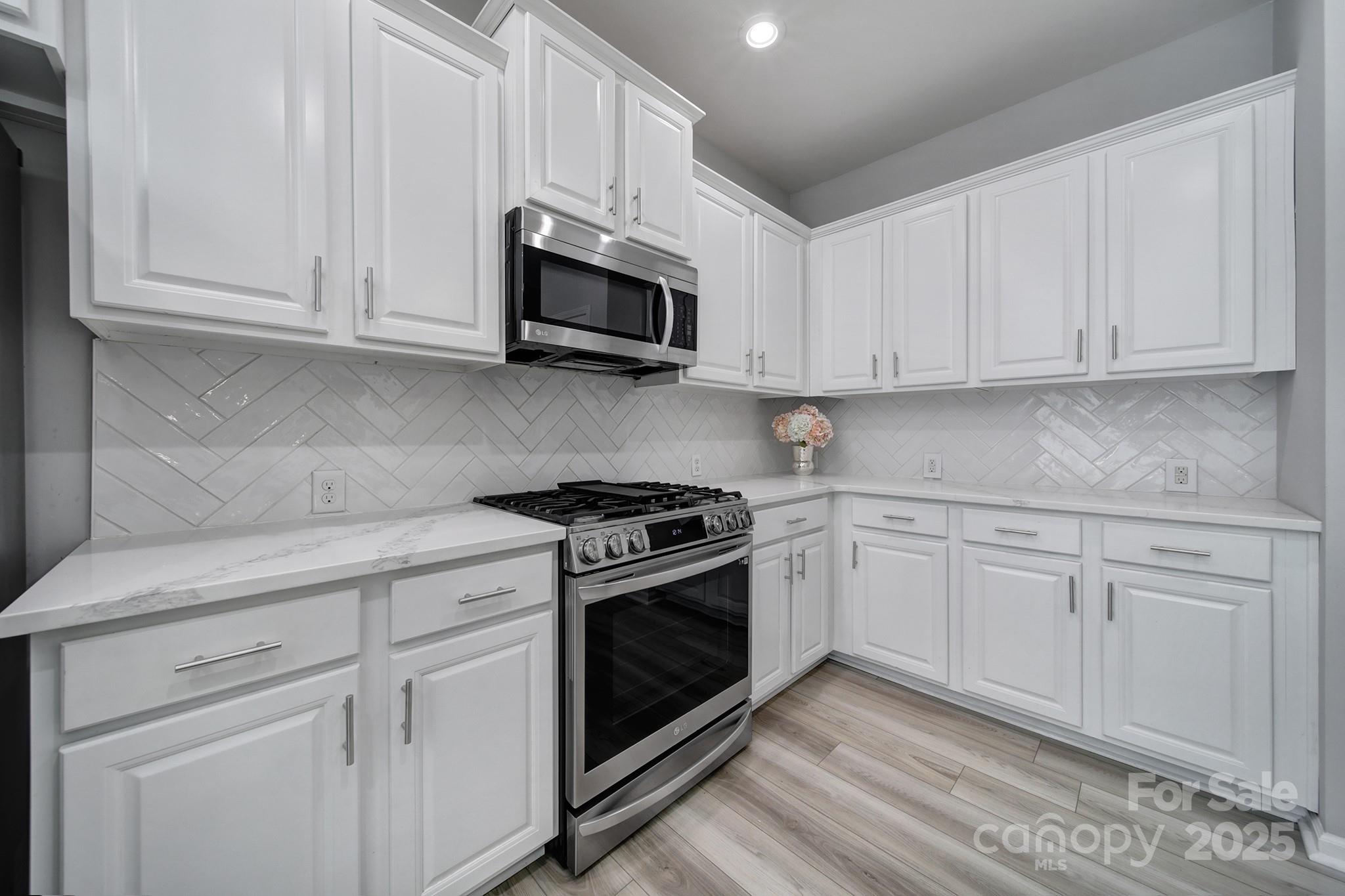 861 Watling Street Fort Mill, SC 29715 - Photo 8 of 45