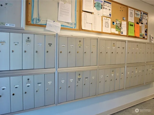 $90,000 | 9050 Seward Park Avenue South, Unit 125, Seattle, WA 98118