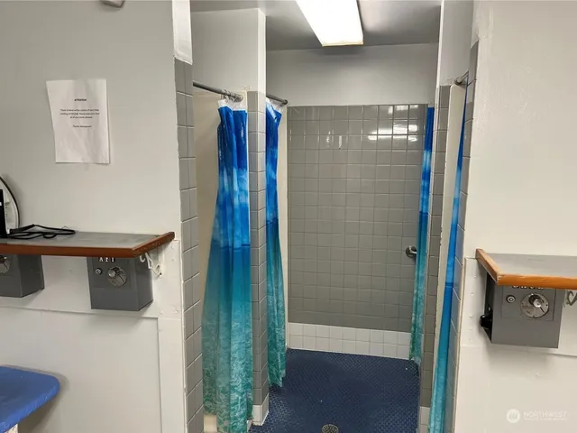 $90,000 | 9050 Seward Park Avenue South, Unit 125, Seattle, WA 98118