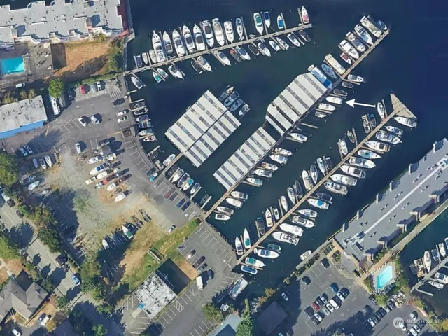 $90,000 | 9050 Seward Park Avenue South, Unit 125, Seattle, WA 98118