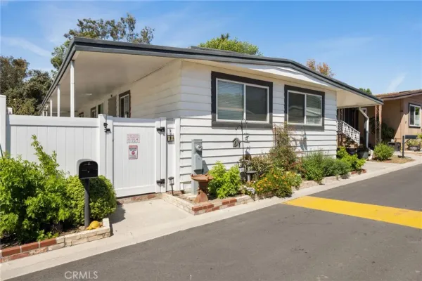 $280,000 | 1051 Site, Unit 38, Brea, CA 92821