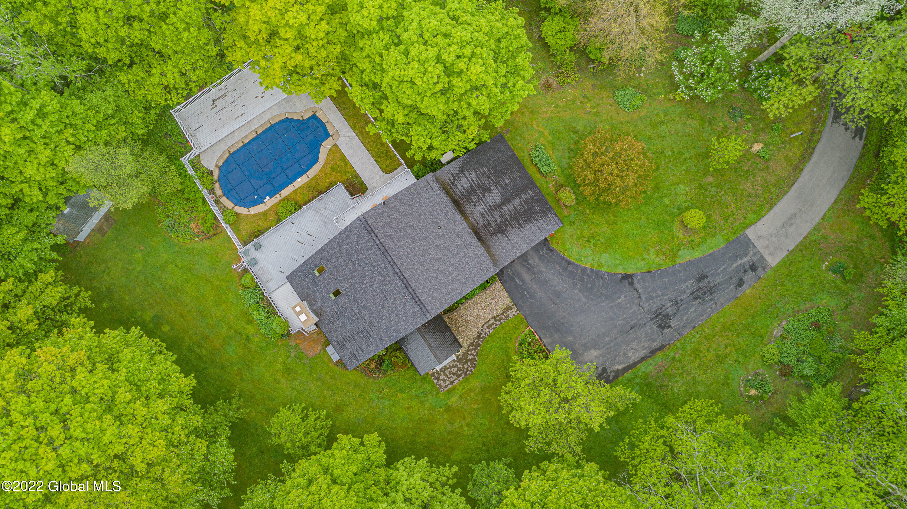 568 Rector Road Glenville, NY 12302 - Photo 46 of 63 Air Yard 3