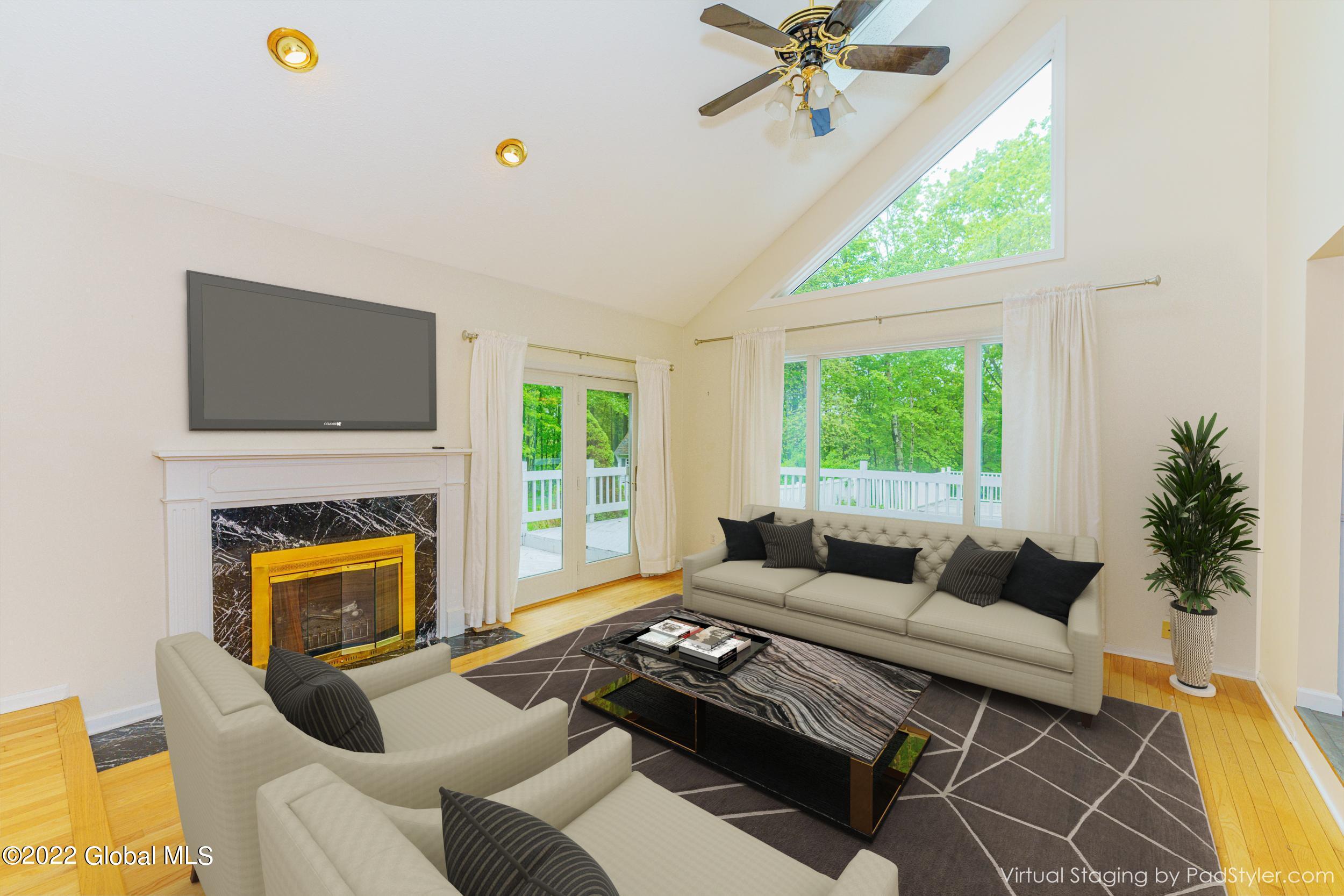 568 Rector Road Glenville, NY 12302 - Photo 9 of 63 Great Room