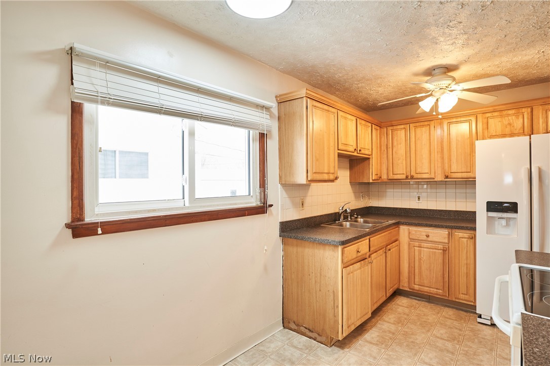 824 Pendley Road Willowick, OH 44095 - Photo 17 of 27 Gallery Image 17