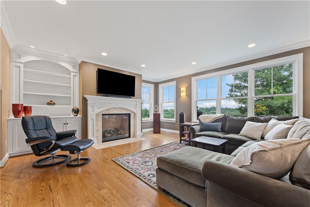 13 Worthington Road Pittsburgh, PA 15238 - Photo 9 of 50 Gallery Image 9