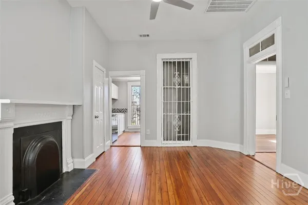 $1,800 | 1112 Barnard Street, Unit A OR #B, Savannah, GA 31401