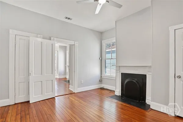 $1,800 | 1112 Barnard Street, Unit A OR #B, Savannah, GA 31401