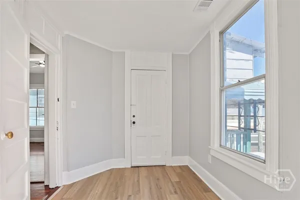 $1,800 | 1112 Barnard Street, Unit A OR #B, Savannah, GA 31401