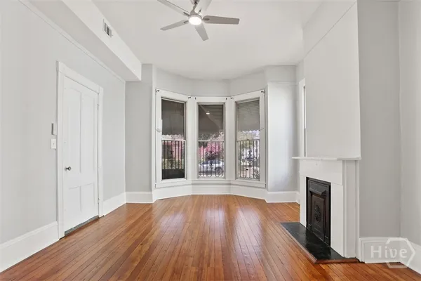 $1,800 | 1112 Barnard Street, Unit A OR #B, Savannah, GA 31401