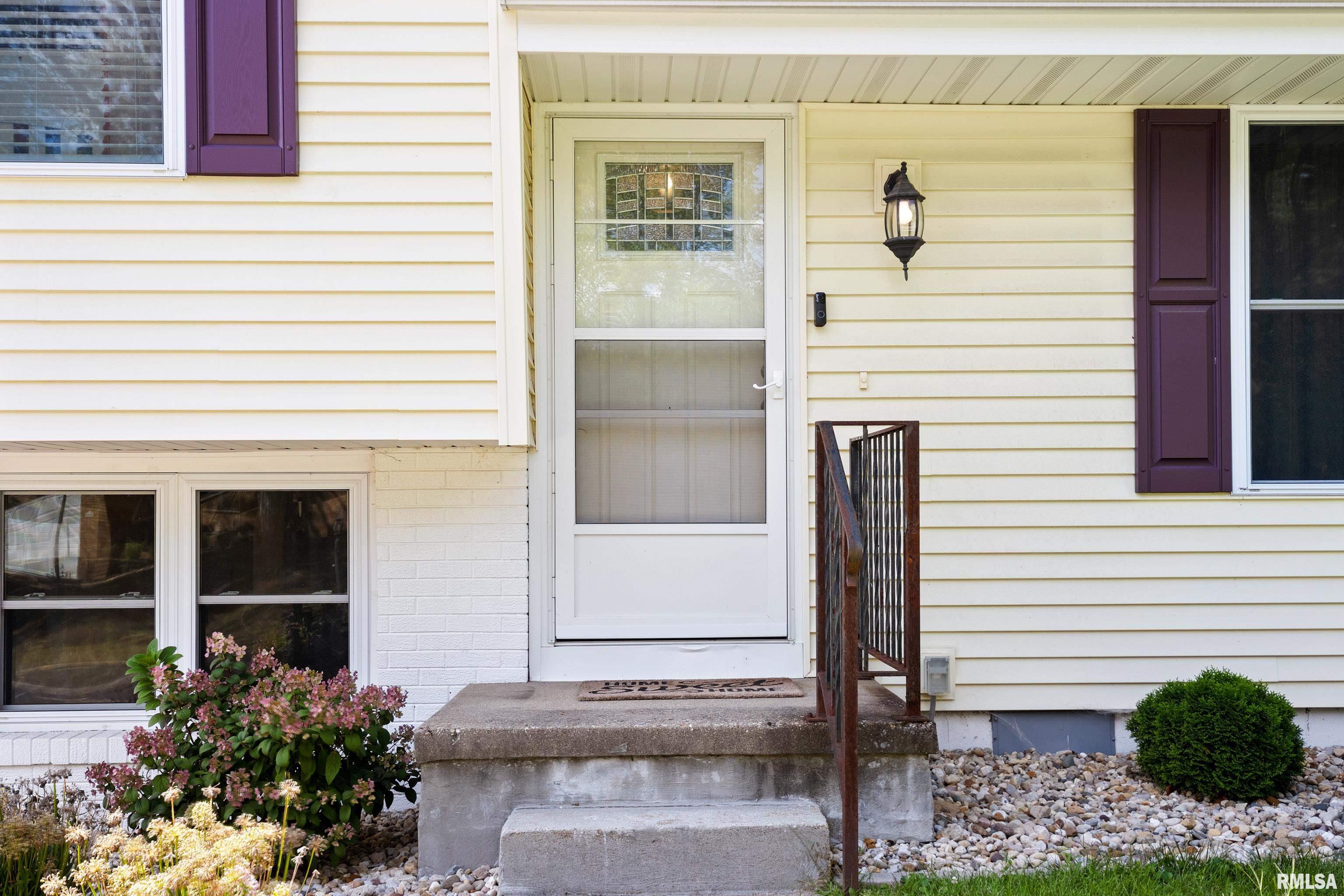 2712 West Overhill Road Peoria, IL 61615 - Photo 2 of 34 Gallery Image 2