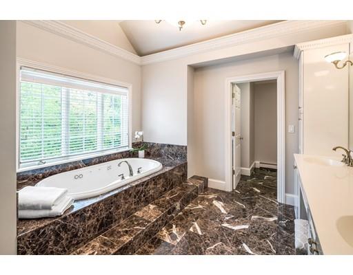 121 Bates Way Hanover, MA 02339 - Photo 21 of 30