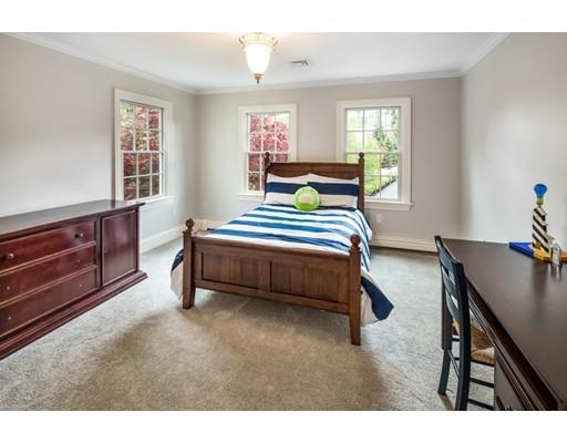 121 Bates Way Hanover, MA 02339 - Photo 26 of 30