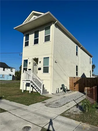 $1,500 | 3033 Pauger Street, New Orleans, LA 70119