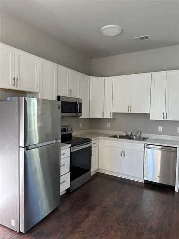 $1,500 | 3033 Pauger Street, New Orleans, LA 70119