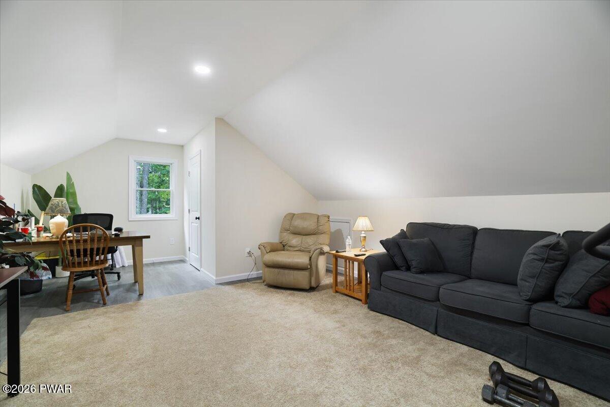 265 Oneida Way Milford, PA 18337 - Photo 27 of 44 Gallery Image 27